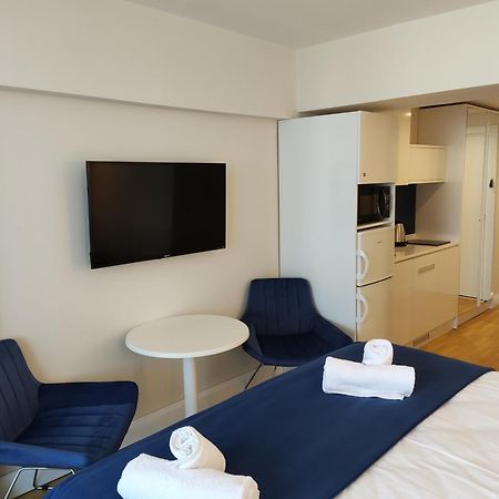 Hellobatumi Aparthotel Bagian luar foto