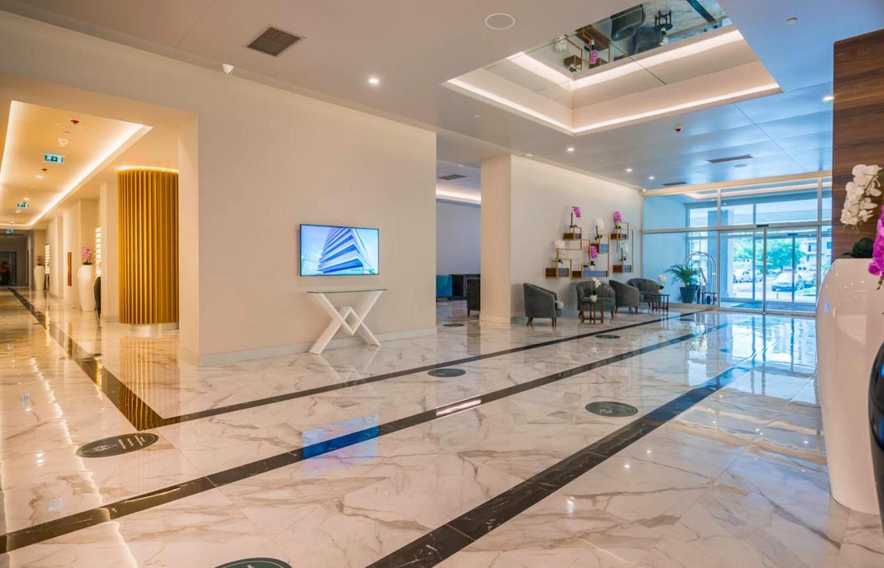 Hellobatumi Aparthotel Bagian luar foto