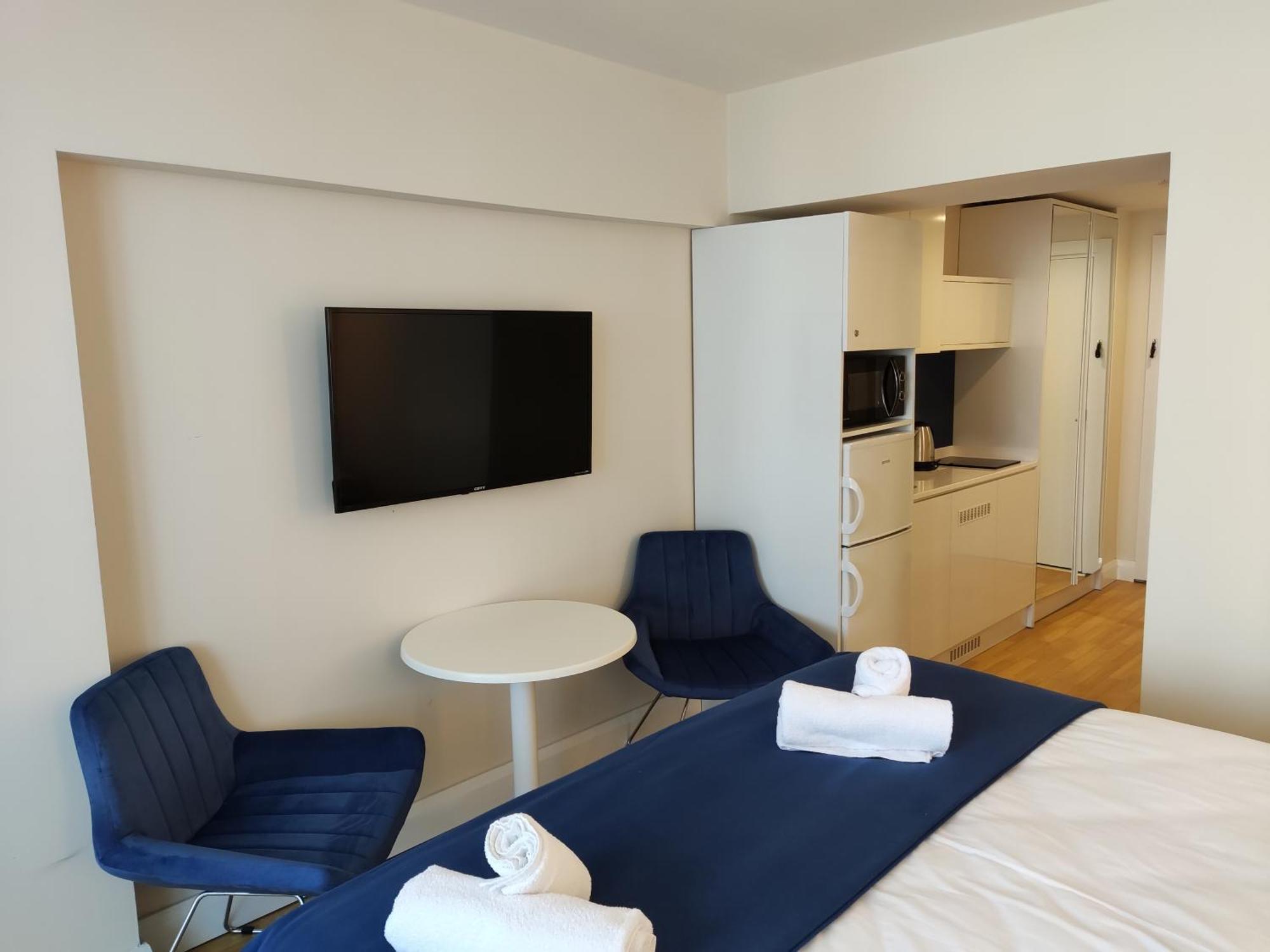 Hellobatumi Aparthotel Bagian luar foto